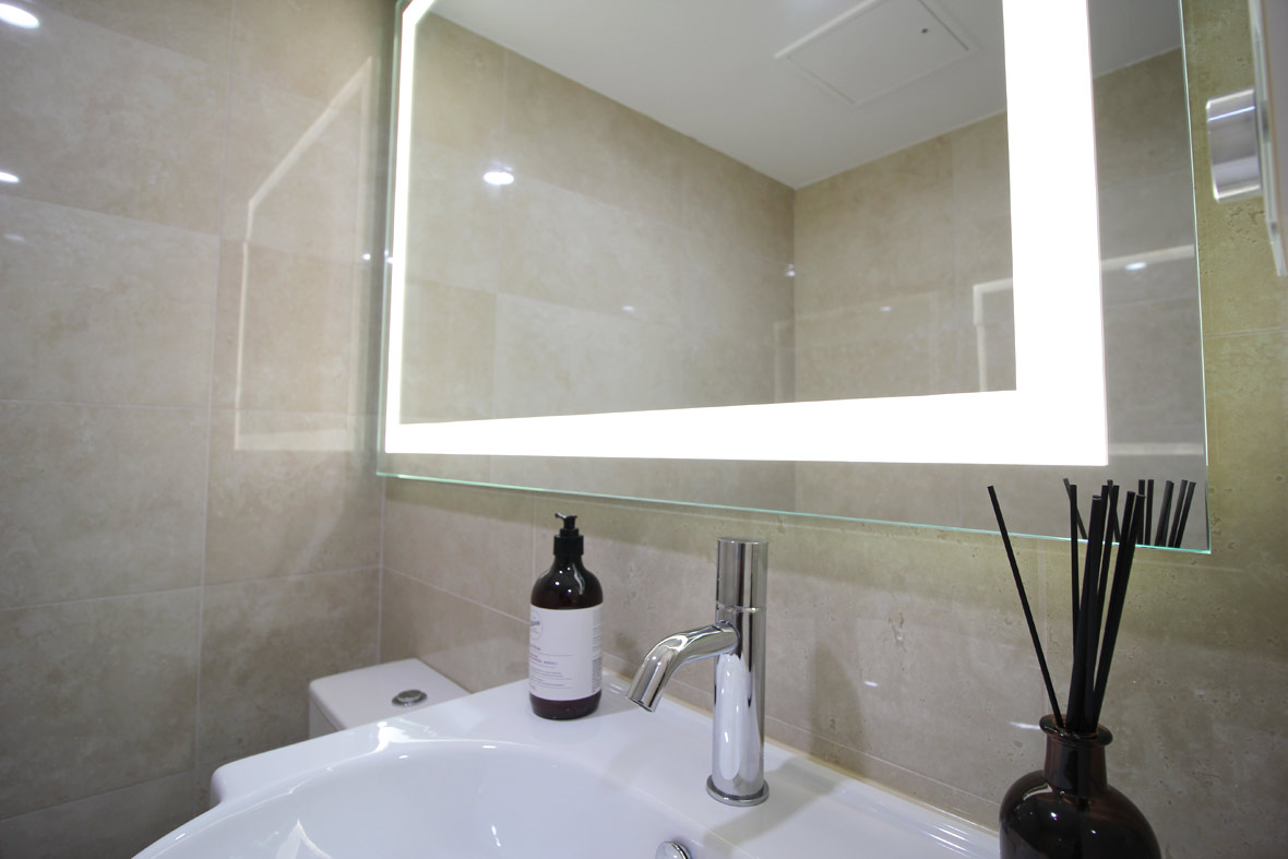 High quality LED mirror in a Sydney apartment bathroom